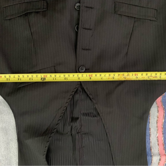 Pin stripe Vest - Picture 12 of 12